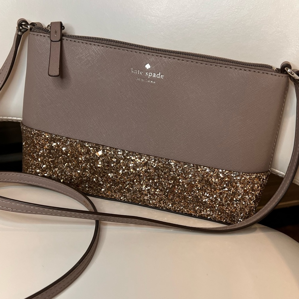 KATE SPADE Ramey Greta Court Glitter Crossbody Bag